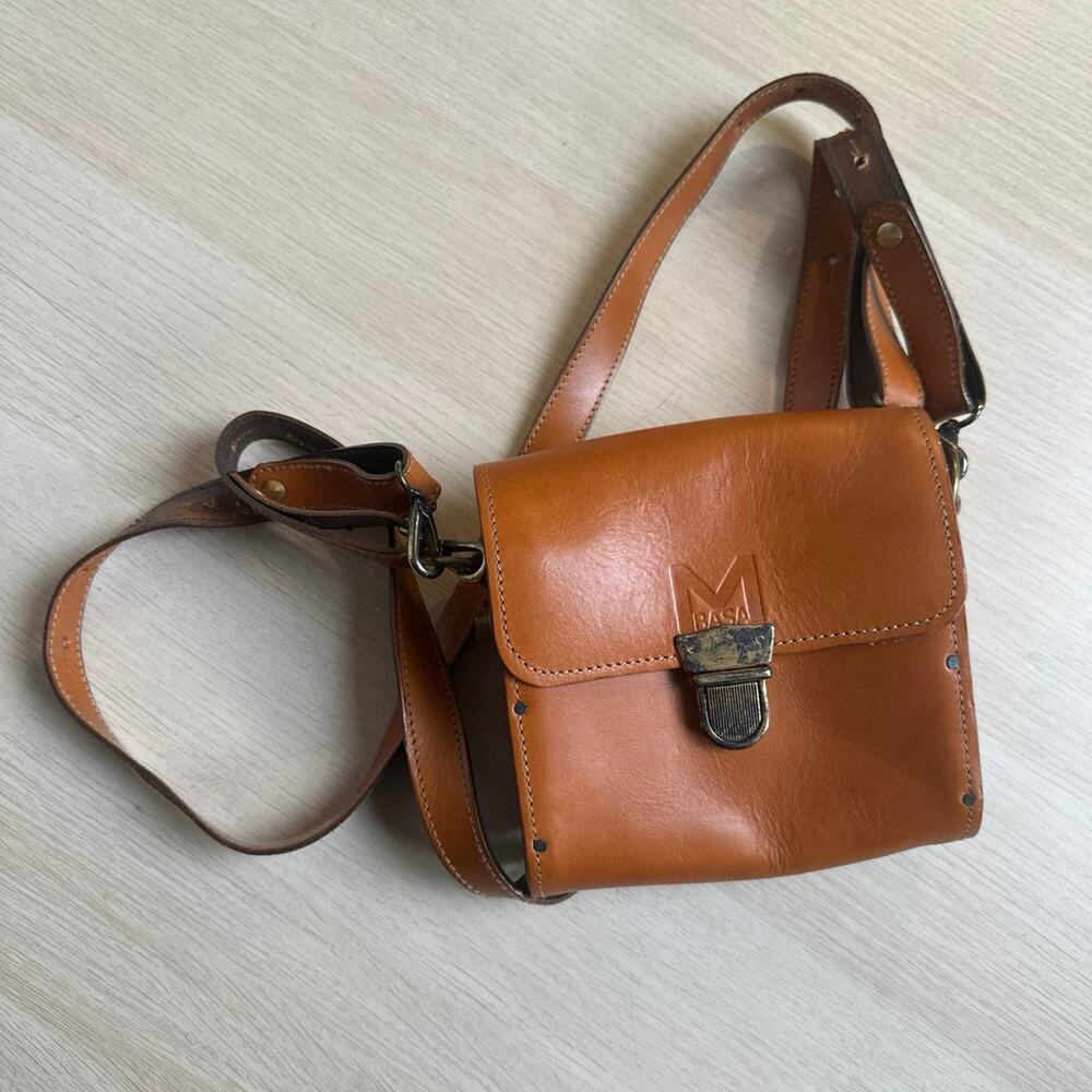M Basa Brown Leather Shoulder Bag - Vintage find!